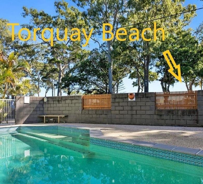 Villa Venezia Apt 3 - Spacious Hervey Bay Beachfront Apartment Buitenkant foto