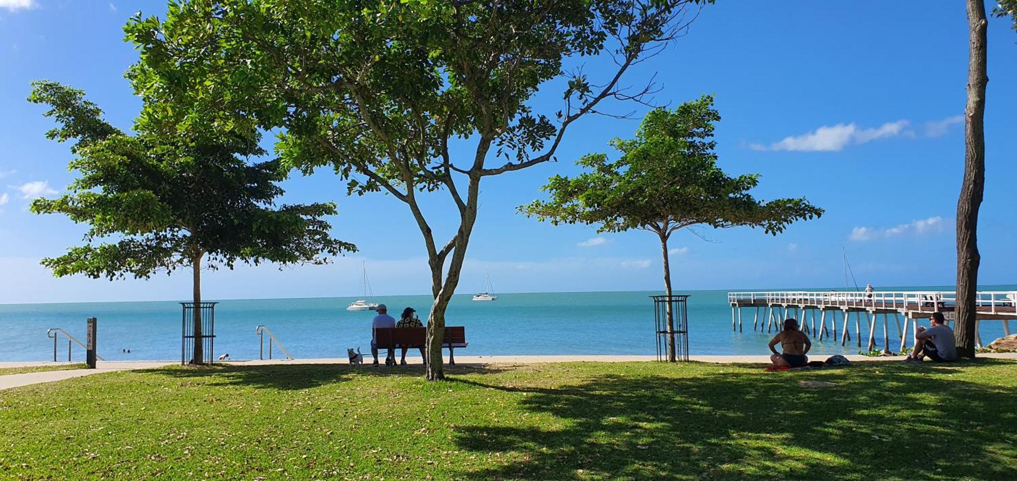 Villa Venezia Apt 3 - Spacious Hervey Bay Beachfront Apartment Buitenkant foto